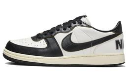 Nike: Белые кроссовки 