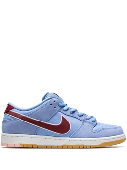 Nike: Синие кроссовки  SB Dunk Low