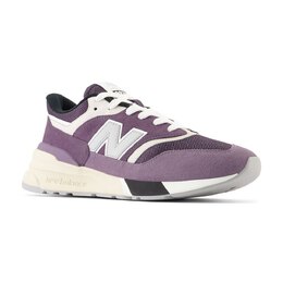 New Balance: Фиолетовые кроссовки 