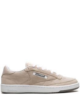 Reebok: Светлые кроссовки  Club C
