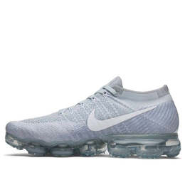 Nike: Серые кроссовки  Air Vapormax