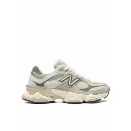 New Balance: Зелёные кроссовки  9060