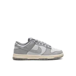 NIKE: Серые кроссовки  Dunk Low