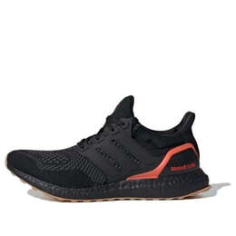 Adidas: Чёрные кроссовки  Solar