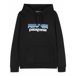 patagonia: Чёрная толстовка 