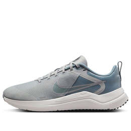 Nike: Серые кроссовки 
