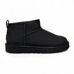 UGG: Чёрные угги  Ultra Mini