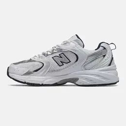 New Balance: Белые кроссовки 