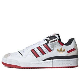 Adidas: Белые кроссовки 