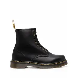 Dr. Martens: Чёрные ботинки  1460