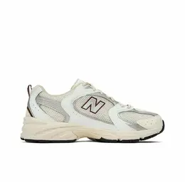 New Balance: Красные кроссовки  530