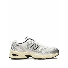 New Balance: Серебристые кроссовки  530