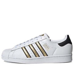 Adidas: Белые кроссовки 