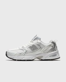 New Balance: Белые кроссовки  530