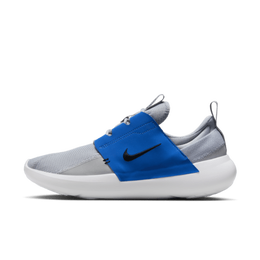 Nike: Светлые кроссовки 