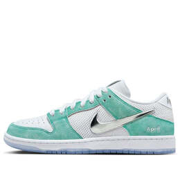 Nike: Зелёные кроссовки  SB Dunk Low