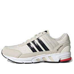 Adidas: Белые кроссовки 