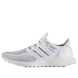Adidas: Белые кроссовки  UltraBoost