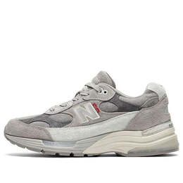 New Balance: Серые кроссовки  992