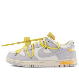 Nike: Белые кроссовки  Dunk Low