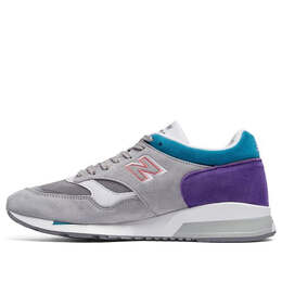 New Balance: Серые кроссовки  1500