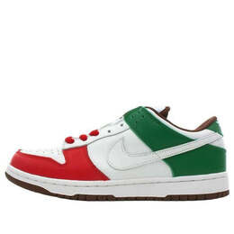 Nike: Белые кроссовки  SB Dunk Low Pro