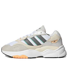 Adidas: Белые кроссовки 