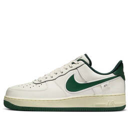 Nike: Белые кроссовки  Air Force 1