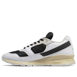 New Balance: Белые кроссовки 