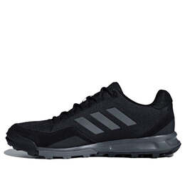 Adidas: Чёрные кроссовки  Terrex