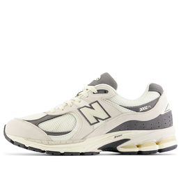 New Balance: Белые кроссовки  2002R