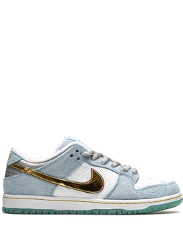 Nike: Голубые кроссовки  SB Dunk Low