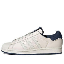 Adidas: Белые кроссовки 