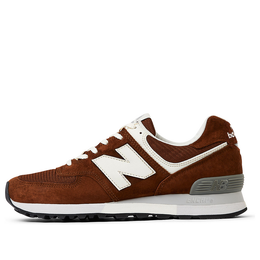 New Balance: Красные кроссовки  576