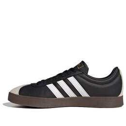 Adidas: Белые кроссовки 