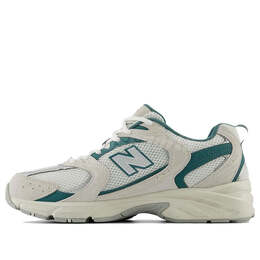 New Balance: Белые кроссовки  530