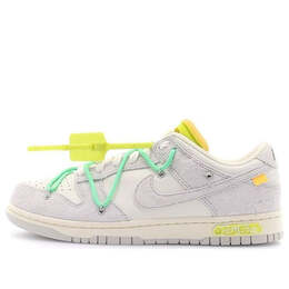 Nike: Белые кроссовки  Dunk Low