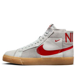 Nike: Белые кроссовки  SB Zoom Blazer Mid