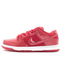 Nike: Красные кроссовки  SB Dunk Low Pro