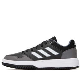 Adidas: Белые кроссовки 