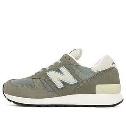 New Balance: Серые кроссовки  1300