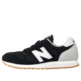 New Balance: Чёрные кроссовки  520