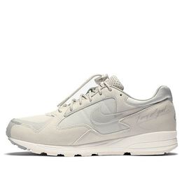 Nike: Серые кроссовки  Air