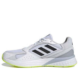 Adidas: Белые кроссовки 
