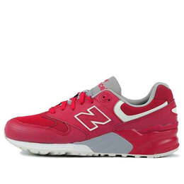 New Balance: Красные кроссовки 
