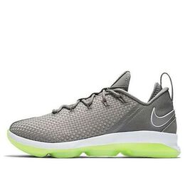 Nike: Серые кроссовки 