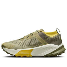 Nike: Зелёные кроссовки  Neutral