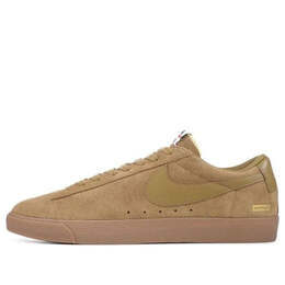 Nike: Жёлтые кроссовки  SB Blazer Low GT