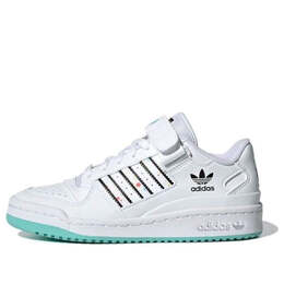 Adidas: Белые кроссовки 