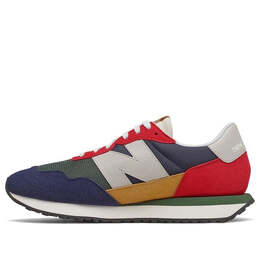 New Balance: Красные кроссовки  237